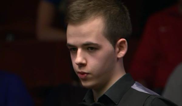 也为中国足 也为中国足