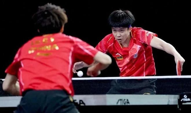 的阵容令人 的阵容令人